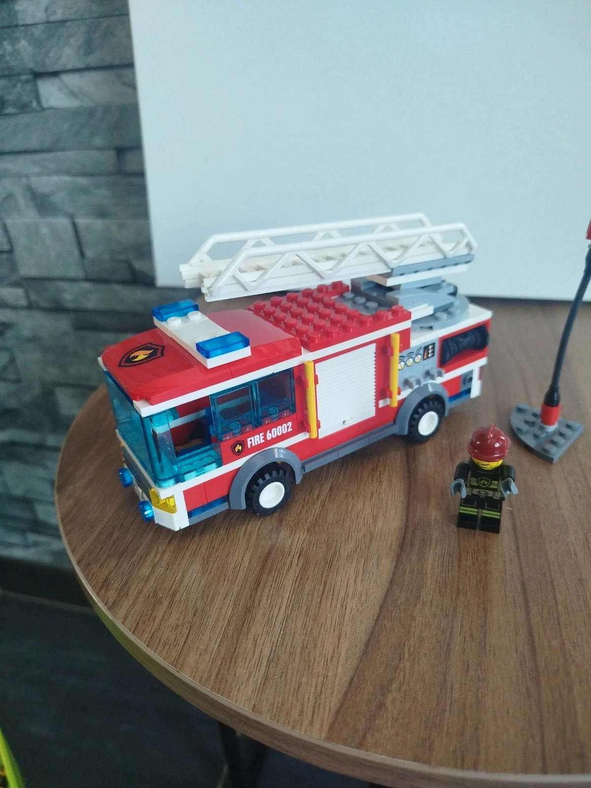 Camiões dos Bombeiros Lego Fire 60002 – photo 3